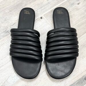 Time and Tru Black Strappy Slip On Sandals